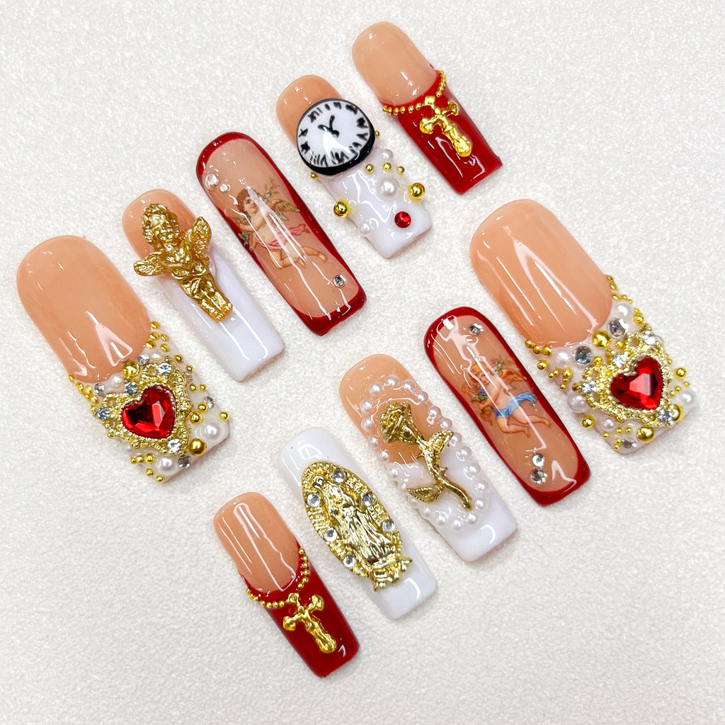 Pearl Tide Treasure Nails