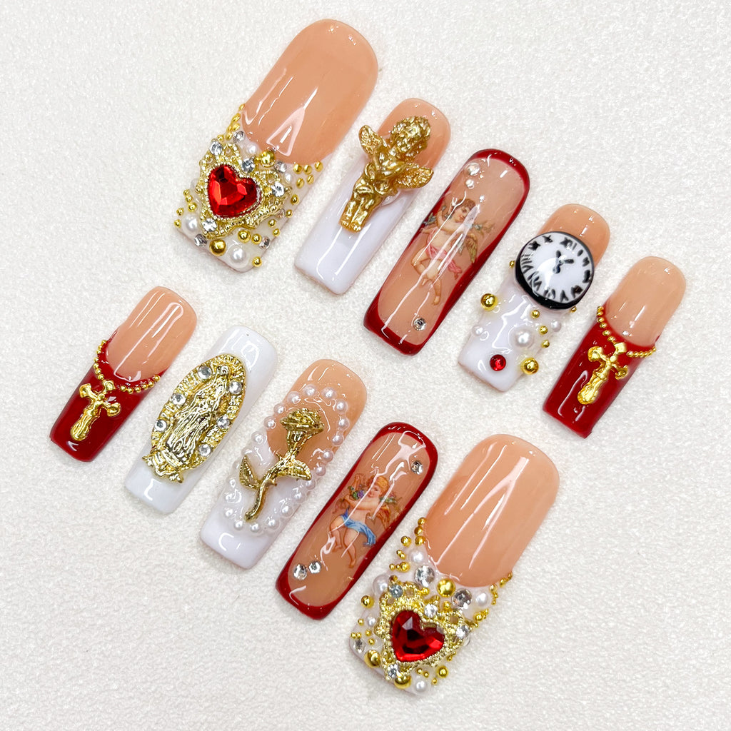 Pearl Tide Treasure Nails